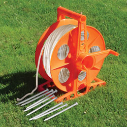 Twine reel with heavy duty polyester rope